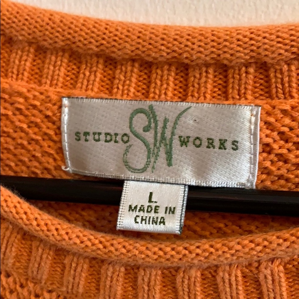 Sweater - Picture 3 of 4